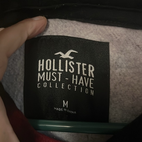 Hollister Must Have Collection Sweatshirt Hoodie Medium - Picture 4 of 6